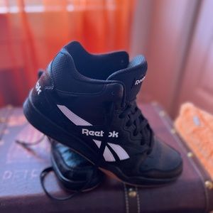 High Top Rebook Size 9